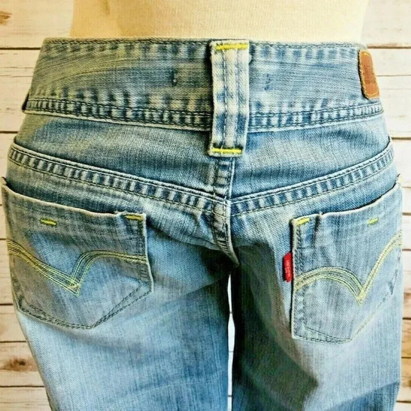 LEVI Women Marissa Boot Light Wash Cotton Denim Jeans Pants Size 30W X 28L - Picture 8 of 12